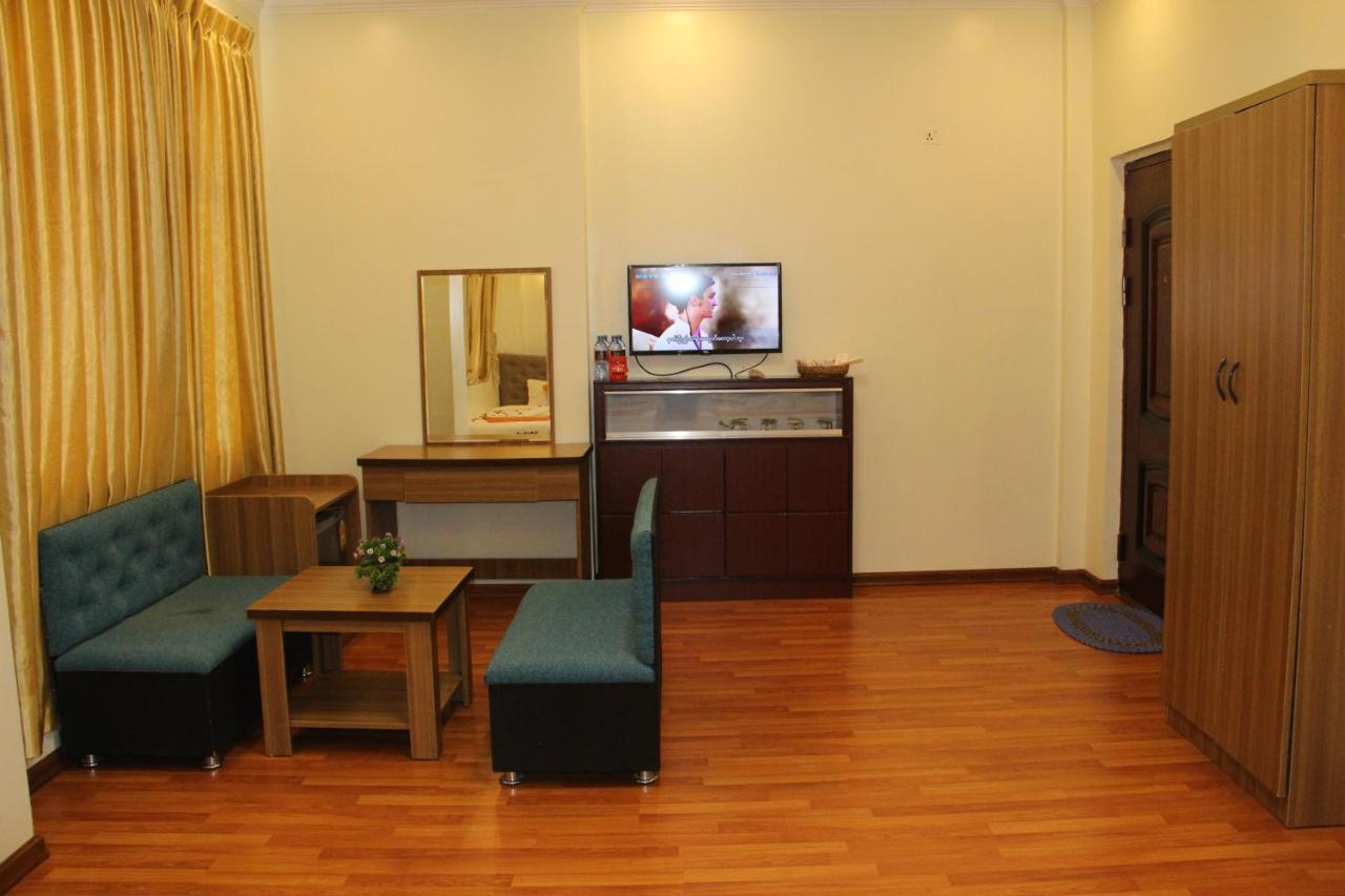 Hotel Grace Таунджи Екстериор снимка