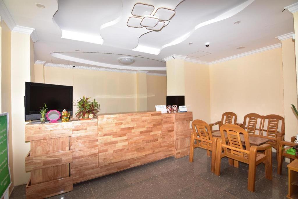 Hotel Grace Таунджи Екстериор снимка