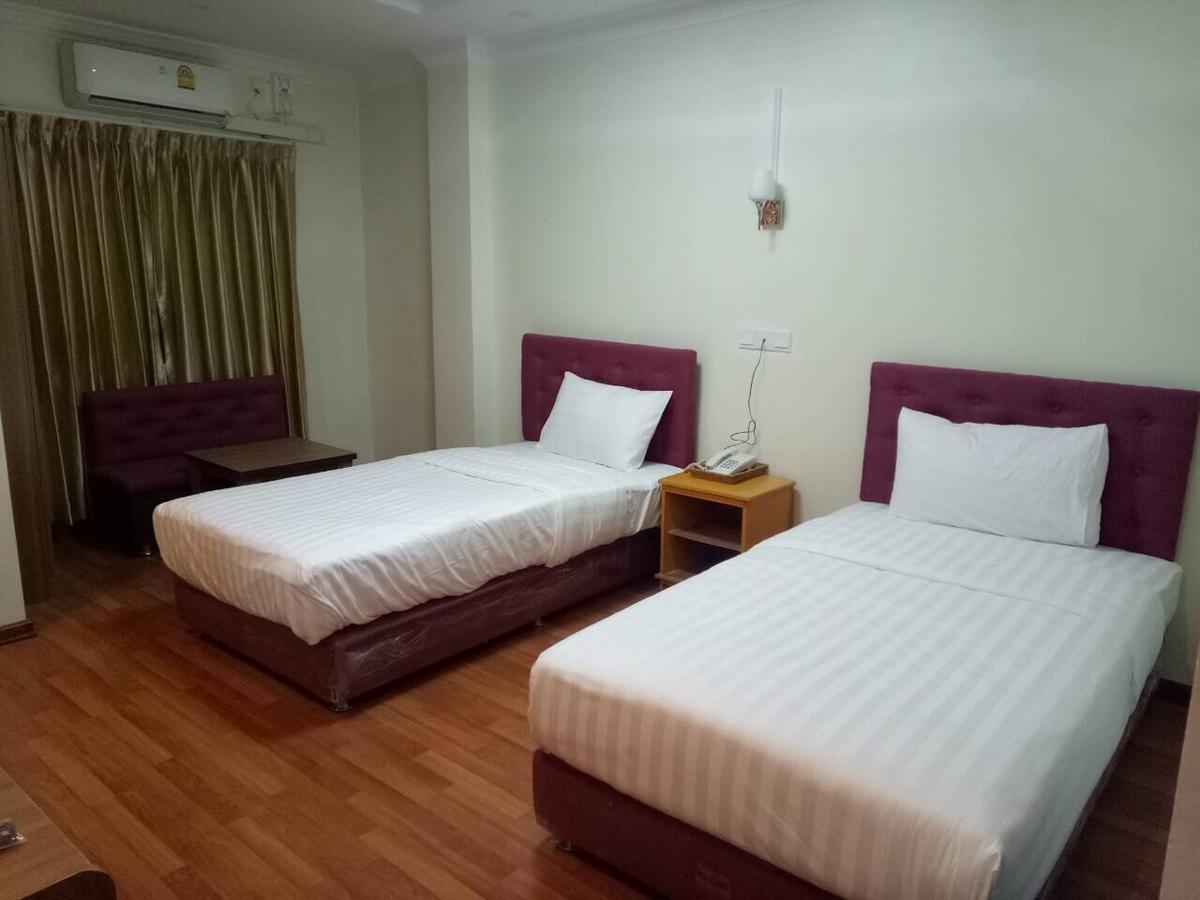 Hotel Grace Таунджи Екстериор снимка